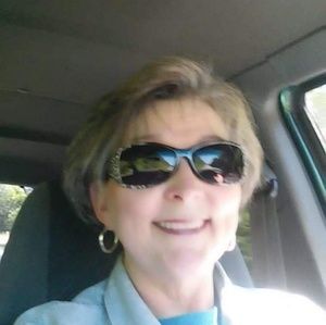 Meet your Posher, Pansy